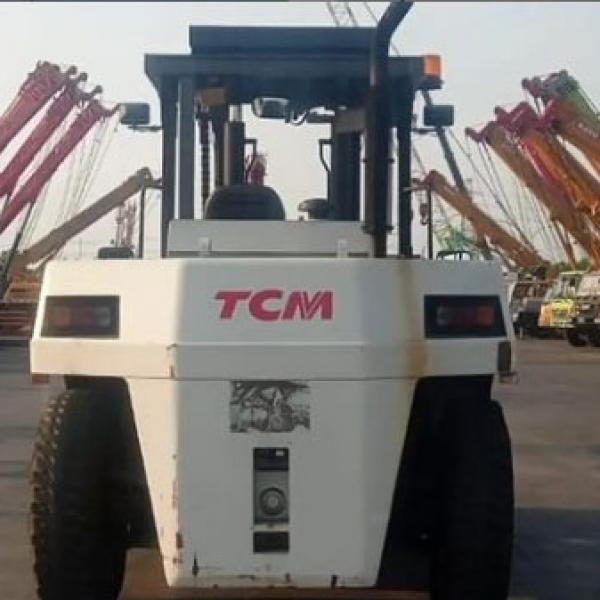FORKLIFT TCM 30 TON